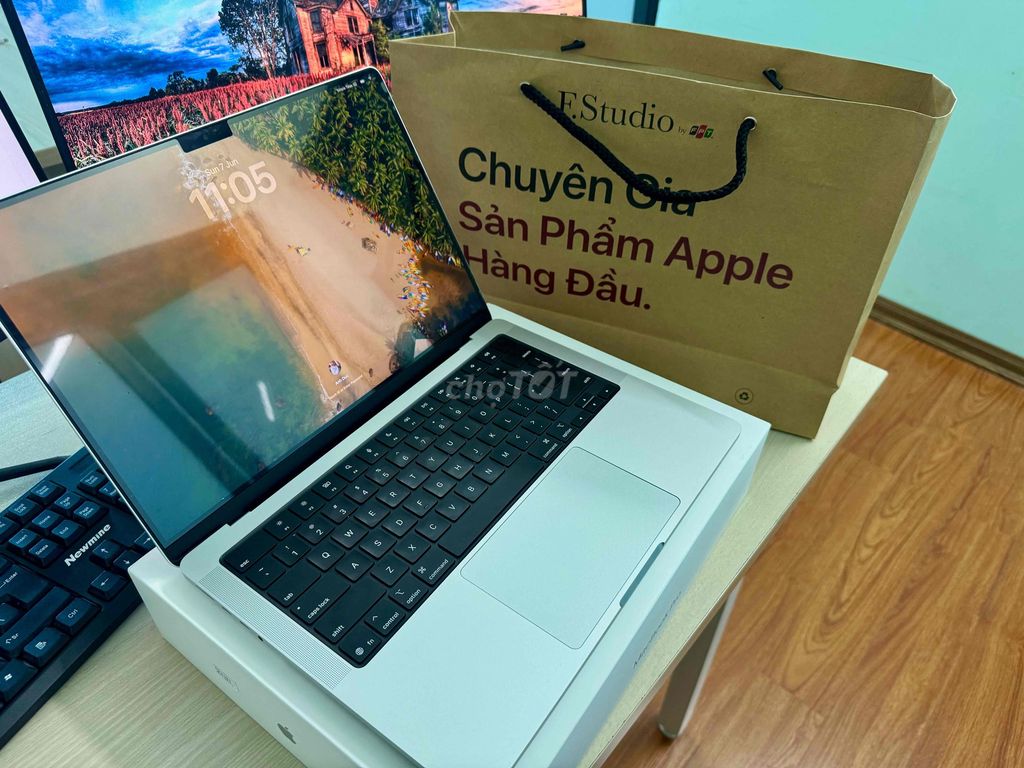 Apple Macbook Pro M5 24GB/1TB Bạc. Mua bán Laptop tại Thị xã Nghi Sơn Thanh Hóa được đăng bởi Anh Duc hình 1