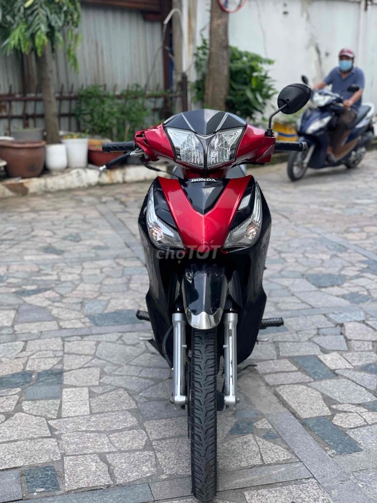 Future 2015 zin êm trả trước 8tr9 nhận xe. Mua bán Xe máy tại Quận 7 Tp Hồ Chí Minh được đăng bởi Dương Đạt hình 6