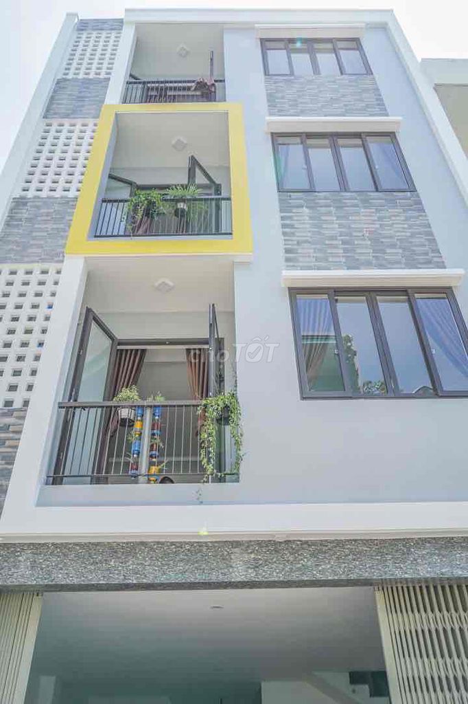 Furnished 1-bedroom apartment off Phạm Văn Đồng — photo 9