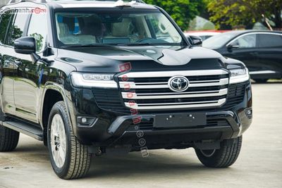 TOYOTA LC300 Sx2025 sẵn xe giao ngay. Mua bán Ô tô tại Quận Bắc Từ Liêm Hà Nội được đăng bởi Ngọc Lâm 