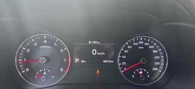 Kia Cerato Xám