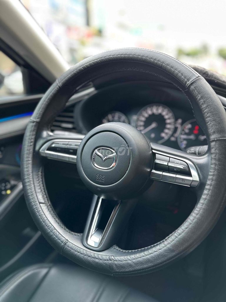 Mazda 3 2023 1.5L Deluxe - 15000 km. Mua bán Ô tô tại Thành phố Bảo Lộc Lâm Đồng được đăng bởi nguyễn trường sơn hình 9