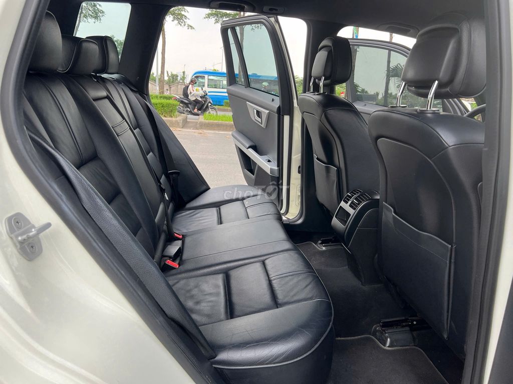 🚘 Mercedes_Benz GLK300_4 Matic sx 2012. Mua bán Ô tô tại Quận Cầu Giấy Hà Nội được đăng bởi long hình 10