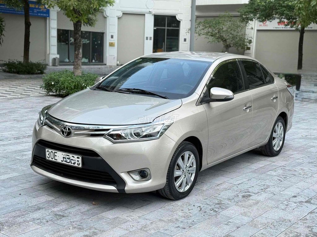 Toyota Vios G 2016 песочный кожаный салон