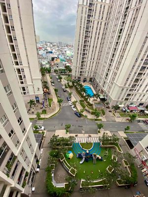 Căn hộ 3pn2wc có ban công Imperial Place 9-10tr