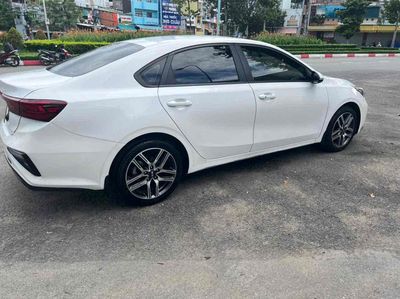 xe gia đình  Kia Cerato 2019 Trắng 86.408 km