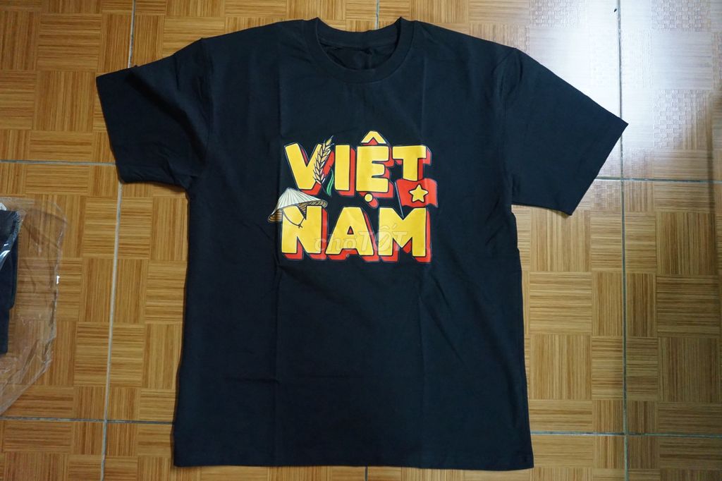 Áo thun Cotton Đen In chữ - Chưa sử dụng. Mua bán Quần áo tại Quận Hải Châu Đà Nẵng được đăng bởi Phong hình 1