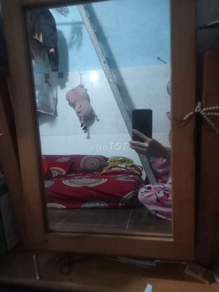 Gương trang điểm gỗ thật Nâu. Mua bán Nội thất, đồ gia dụng khác tại Quận 6 Tp Hồ Chí Minh được đăng bởi Lý Khã Hân hình 1