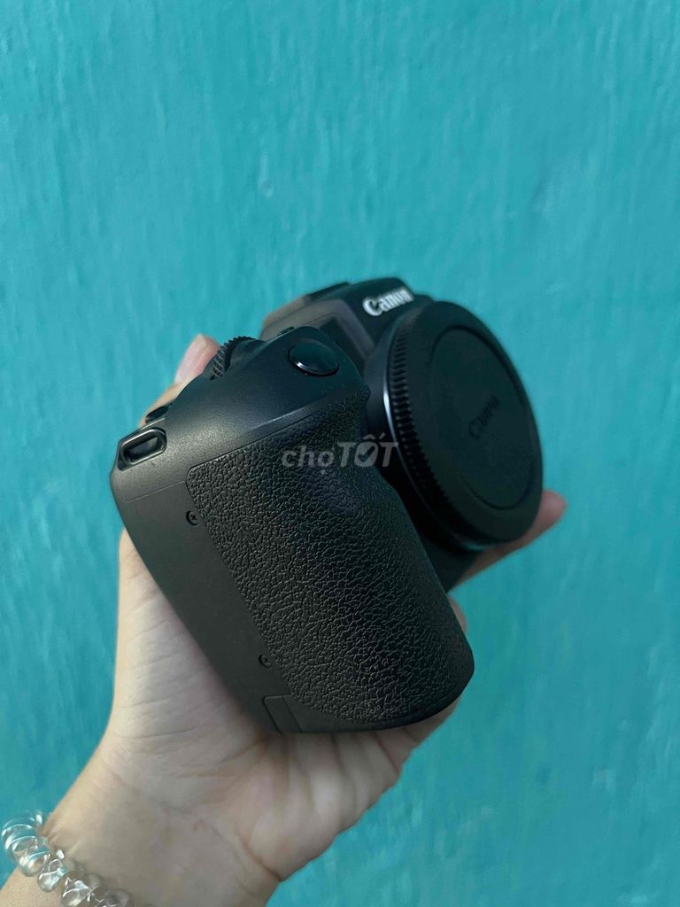 Máy ảnh Canon RP Đen. Mua bán Máy ảnh, Máy quay tại Quận Liên Chiểu Đà Nẵng được đăng bởi Hồ Thị Cúc hình 1