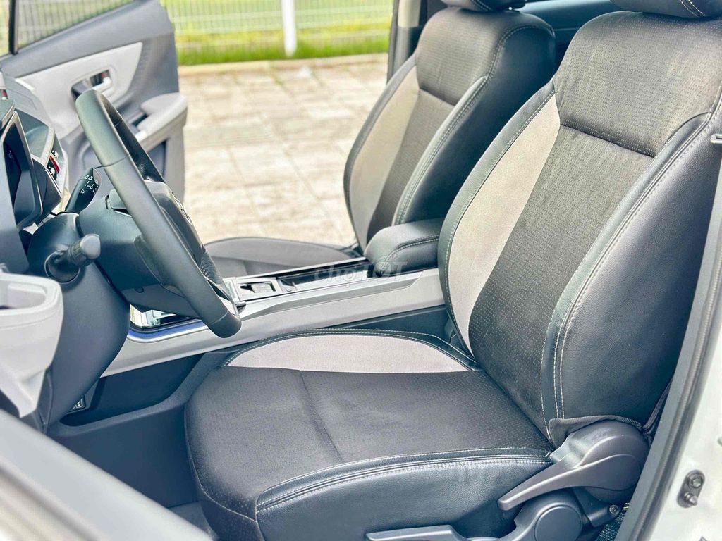 Cần Bán Toyota Veloz Cross 2022 CVT ,số Tự động ☎️. Mua bán Ô tô tại Quận Hoàng Mai Hà Nội được đăng bởi Anh Tuy hình 18