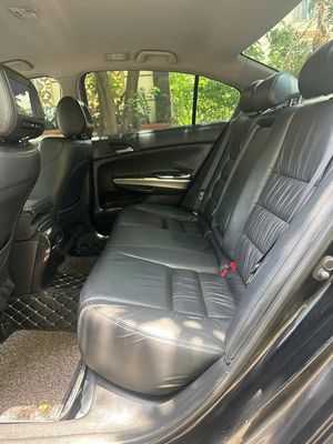 Honda Accord 2009 AT nhập khẩu, bản full options. Mua bán Ô tô tại Quận Bình Tân Tp Hồ Chí Minh được đăng bởi Ngô Phương