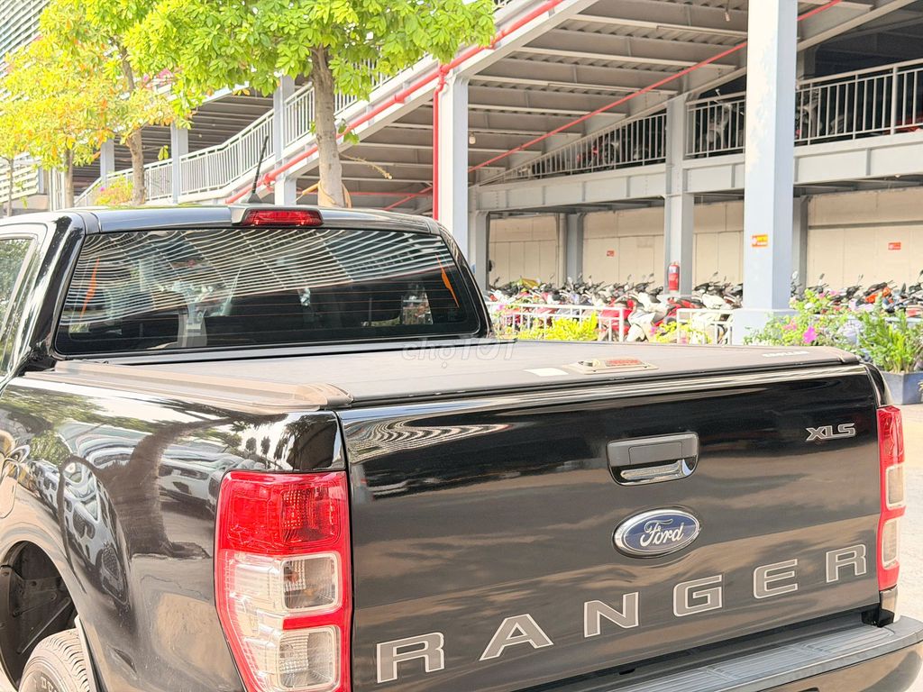 Ford Ranger XLS 2021 черный, гарантия 2027 года, кредит 75%