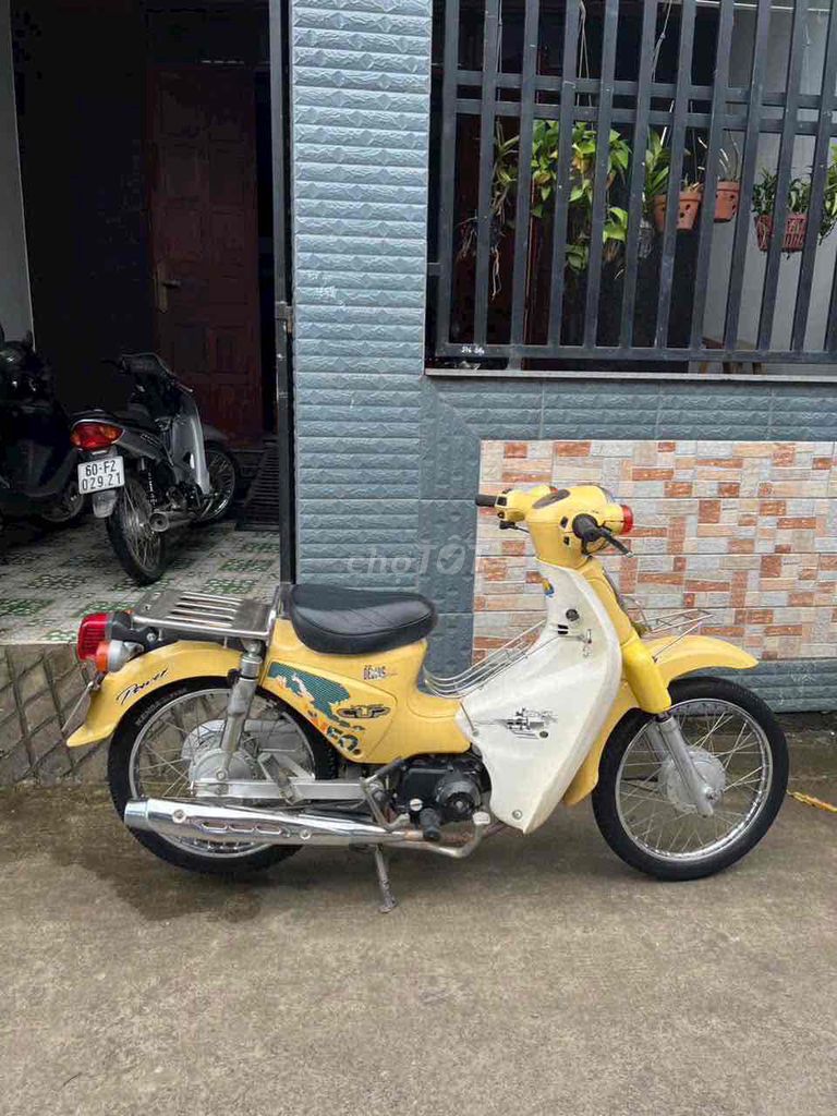 cần bán cup 50 giấy tờ đầy đủ,máy móc zin êm. Mua bán Xe máy tại Thành phố Biên Hòa Đồng Nai được đăng bởi XM Kiều Anh  hình 3