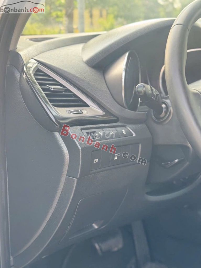 Hyundai SantaFe 2.4L 4WD 2015 - 518 Triệu. Mua bán Ô tô tại Quận Long Biên Hà Nội được đăng bởi Nguyễn Khuyến hình 7