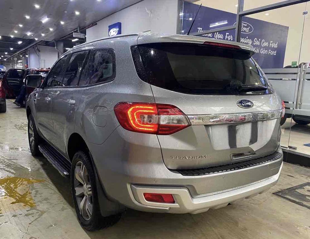 Ford Everest 2016 Titanium 2.2L 4x2 AT - 84000 km. Mua bán Ô tô tại Quận 8 Tp Hồ Chí Minh được đăng bởi Mr Huy Sài Gòn Ford hình 4