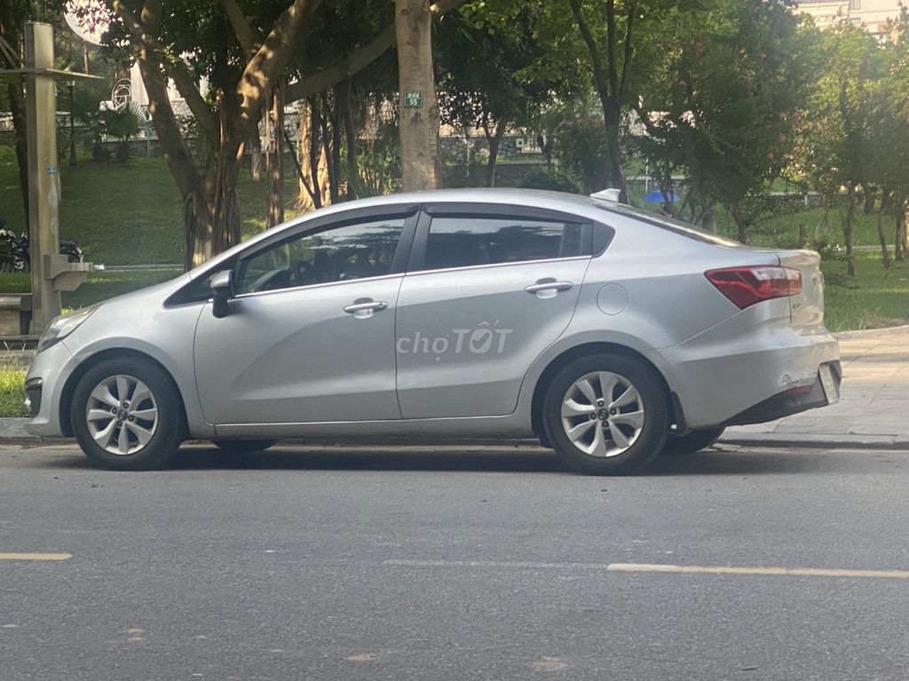 Kia Rio 2015 1.4 MT Sedan - 140 km. Mua bán Ô tô tại Quận Bắc Từ Liêm Hà Nội được đăng bởi Nguyen Long hình 1