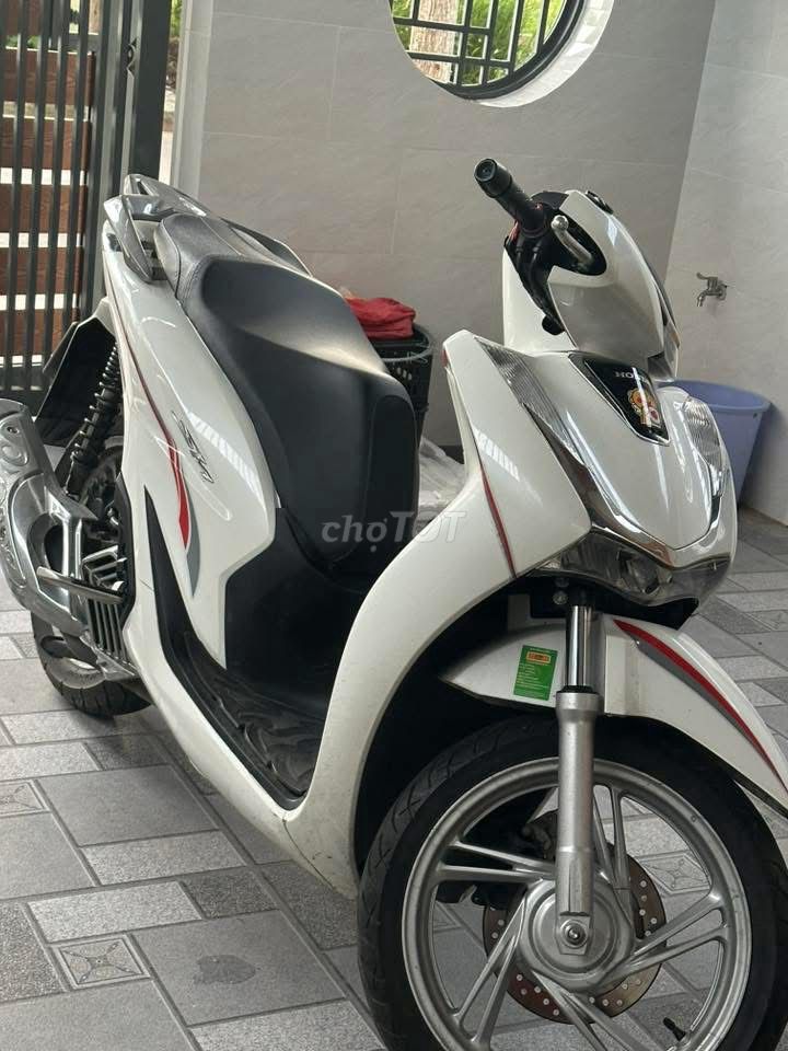 SH 125i CBS 2022 Trắng. Mua bán Xe máy tại Huyện Cầu Ngang Trà Vinh được đăng bởi Duy Hoanggiangexport hình 4