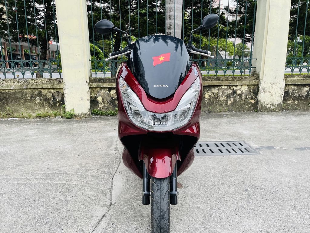 HONDA PCX 125 MÀU ĐỎ BAO ZIN BAO CHẤT 2018. Mua bán Xe máy tại Quận Nam Từ Liêm Hà Nội được đăng bởi THANH BÌNH hình 6