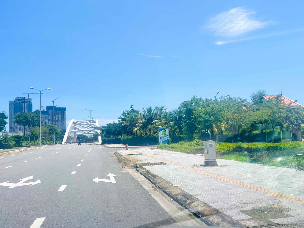 Cho thuê lâu dài 500m2 đất 3 mặt tiền FPT đường Nam Kỳ Khởi Nghĩa. Vị