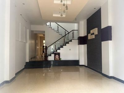 Аренда · 4 комн. · 100 м² · Quận Bình Tân, ул. khu Tên Lửa