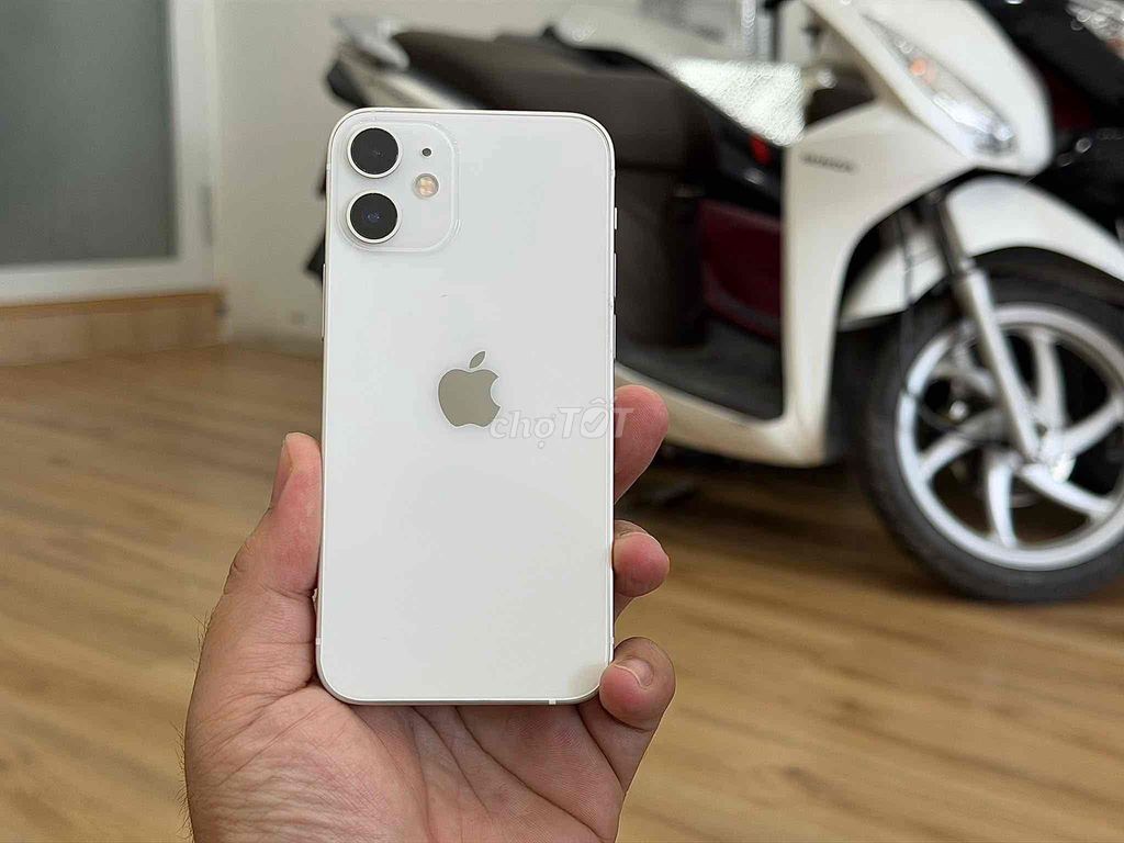 iPhone 12 Mini 128GB Trắng Quốc tế 99% 99796886. Mua bán Điện thoại tại Quận Ninh Kiều Cần Thơ được đăng bởi Cầm Đồ Tấn Lợi hình 1