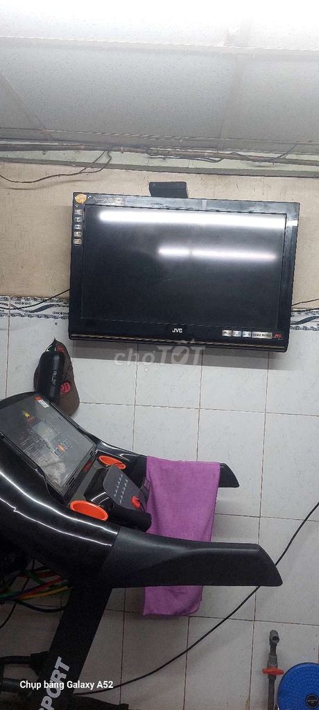 Tivi JVC 32 INCH. Mua bán Tivi, Âm thanh tại Quận 3 Tp Hồ Chí Minh được đăng bởi hồng yến hình 1