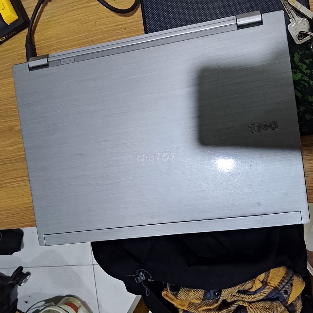 Dell Latitude E6410 Đen Đã qua sử dụng. Mua bán Laptop tại Quận Hoàng Mai Hà Nội được đăng bởi Quảng Bek hình 1