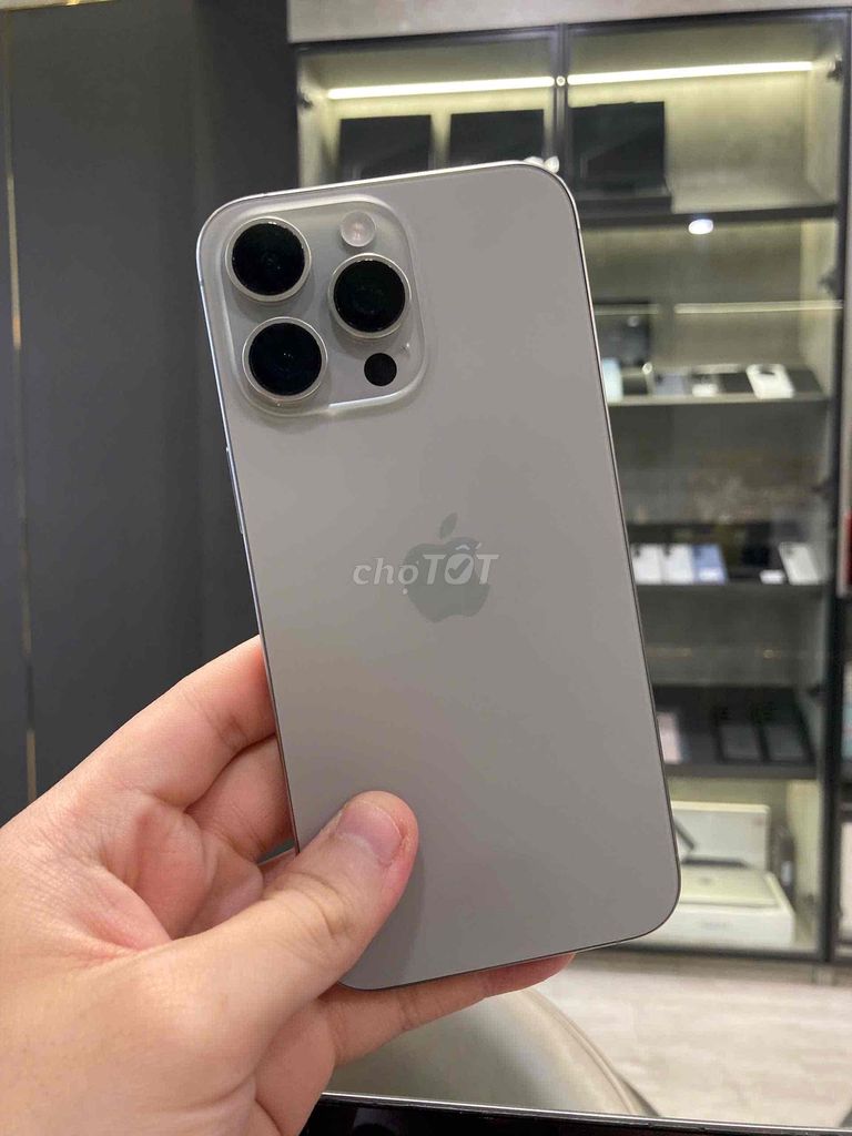 Apple iPhone 15 Pro Max 512GB Titan Tự Nhiên Mỹ 99. Mua bán Điện thoại tại Quận 8 Tp Hồ Chí Minh được đăng bởi TRƯỜNG MOBILE  hình 1