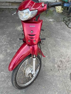 Honda 50cc màu Đỏ. Mua bán Xe máy tại Thành phố Dĩ An Bình Dương được đăng bởi kha nguyen 