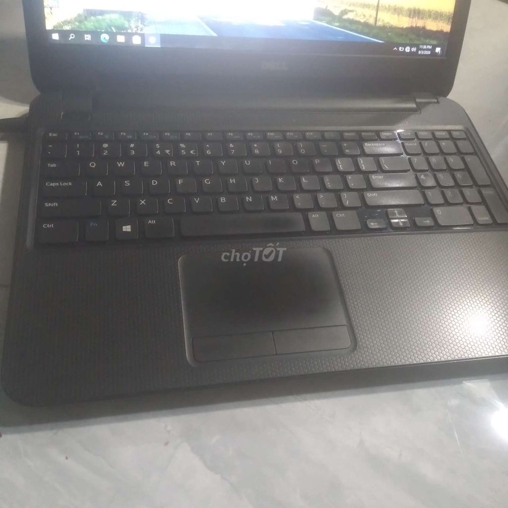 Dell màn hình 15.6 ram 4g hdd 320g sáng đẹp. Mua bán Laptop tại Huyện Hóc Môn Tp Hồ Chí Minh được đăng bởi Thanh Bình hình 1