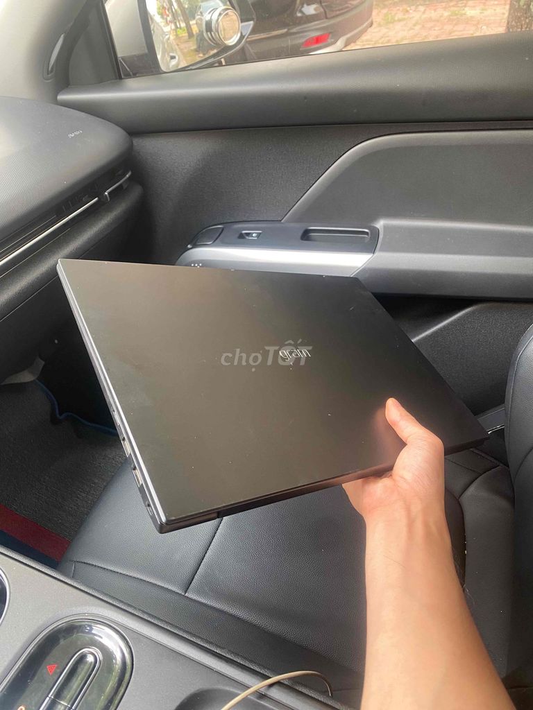 LG Gram 17Z90P. Mua bán Laptop tại Huyện Đông Anh Hà Nội được đăng bởi Xuân Phương hình 1