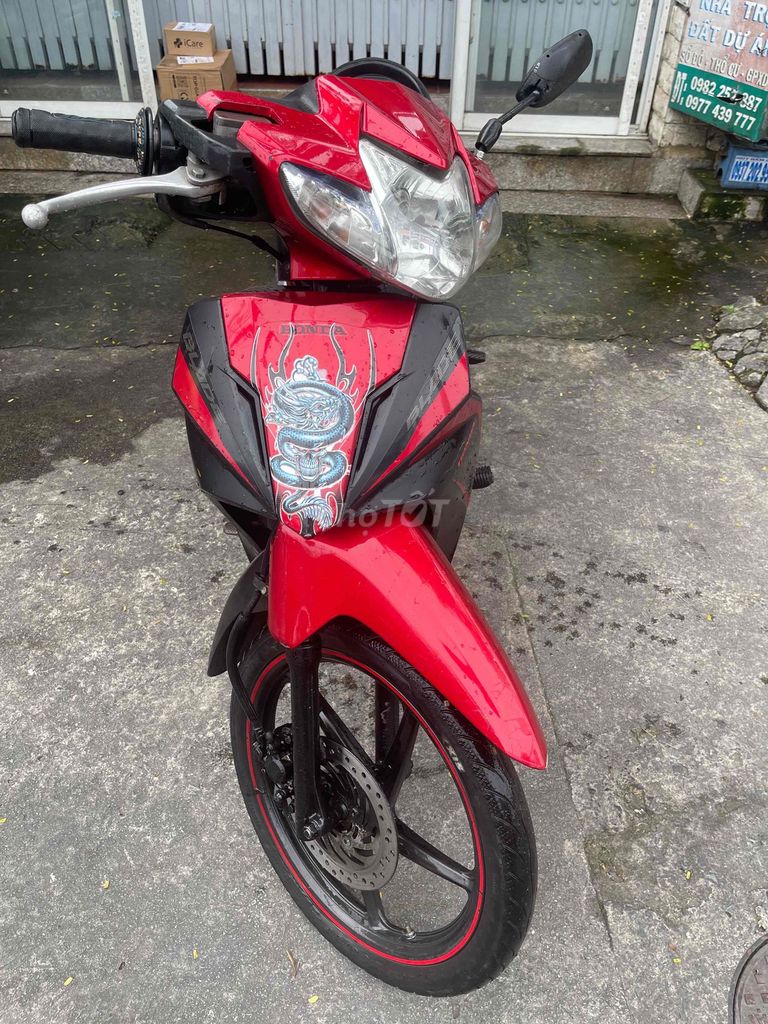 blade máy zin êm mạnh giấy tờ đầy đủ. Mua bán Xe máy tại Thành phố Dĩ An Bình Dương được đăng bởi kha nguyen  hình 1