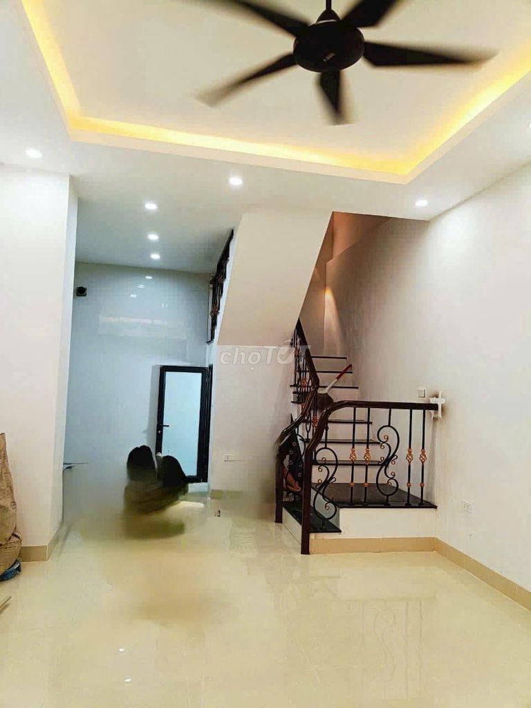 Chính chủ bán nhà mới 38m2,mt 4m  Tân Triều, Thanh Trì, giá 5 tỷ nhỉnh