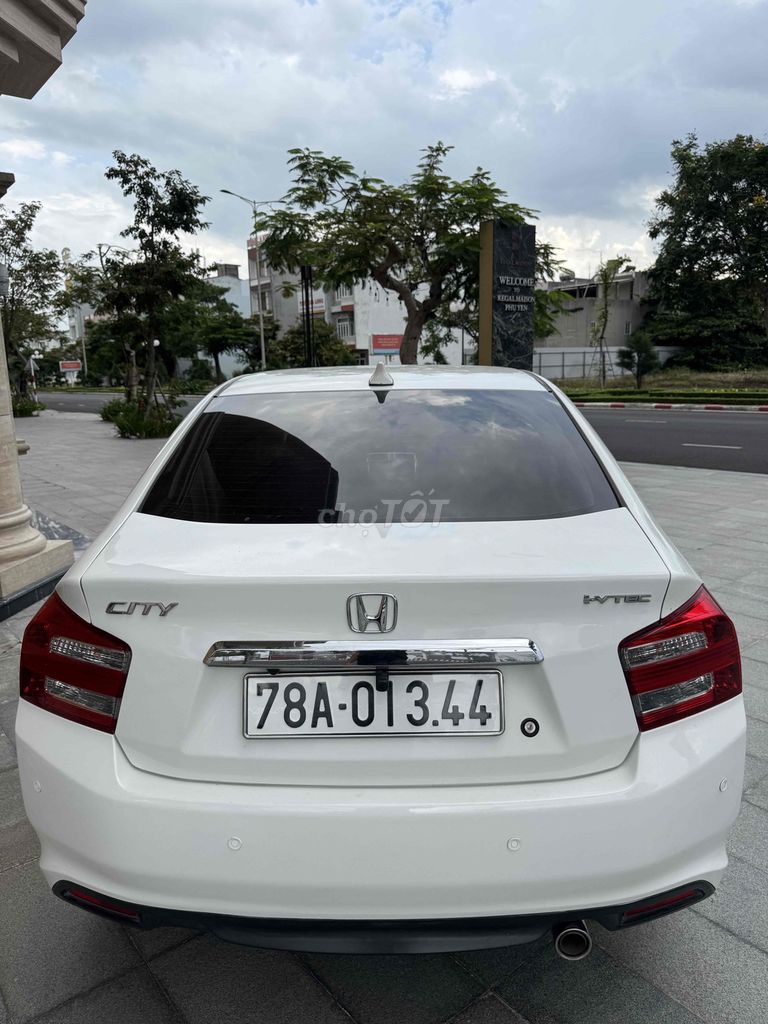 Honda City 2014 1.5 AT - 120000 km. Mua bán Ô tô tại Thành phố Tuy Hòa Phú Yên được đăng bởi Quang Huynh hình 6