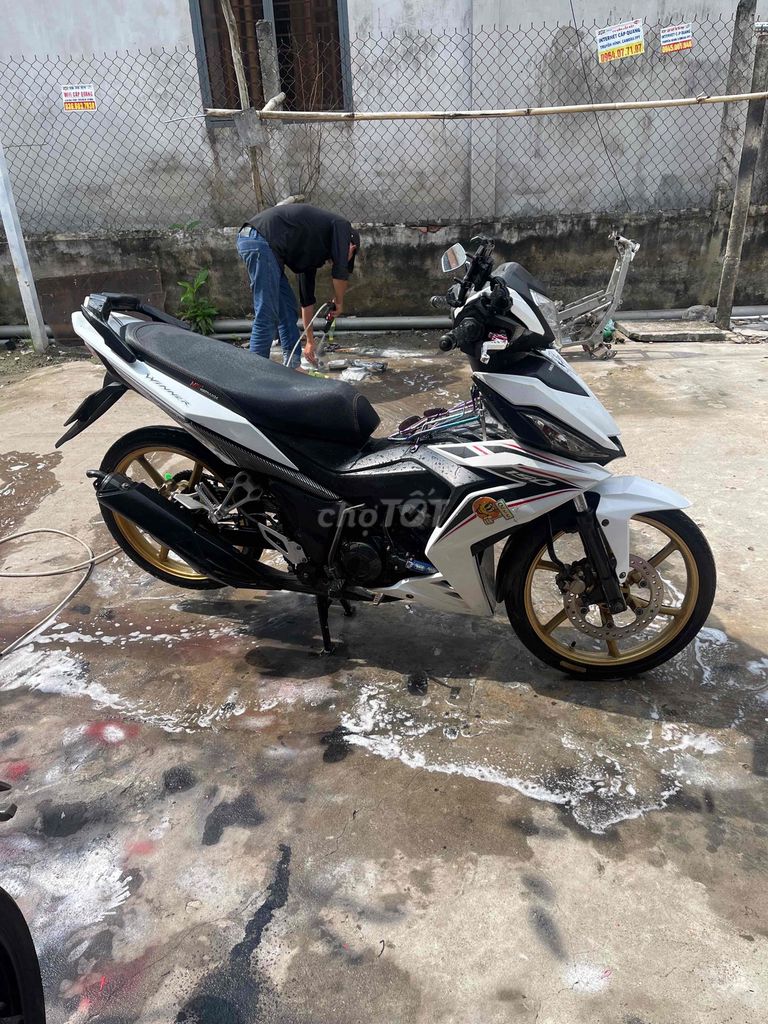 Honda Winner V1 2019 Trắng đen. Mua bán Xe máy tại Quận Cái Răng Cần Thơ được đăng bởi Cầm Đồ Minh Tấn hình 3