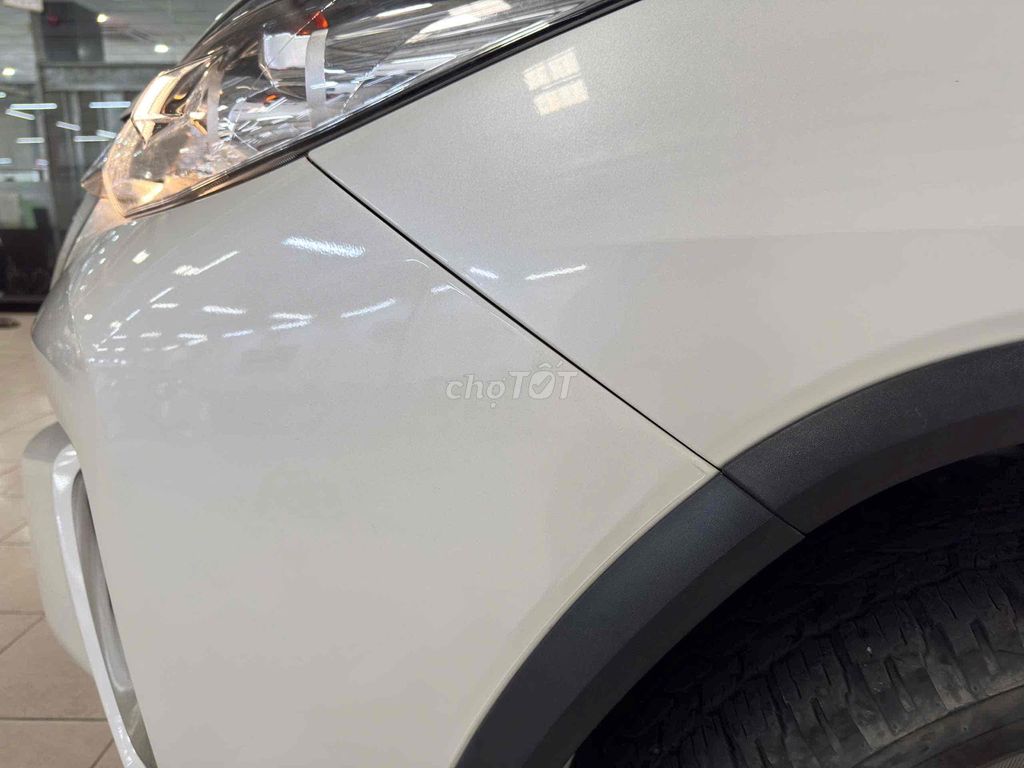 Toyota Fortuner máy dầu màu trắng số tự động 2020. Mua bán Ô tô tại Thành phố Thủ Đức Tp Hồ Chí Minh được đăng bởi Đại lý chính hãng xe qua sử dụng Toyota Sài Gòn hình 10