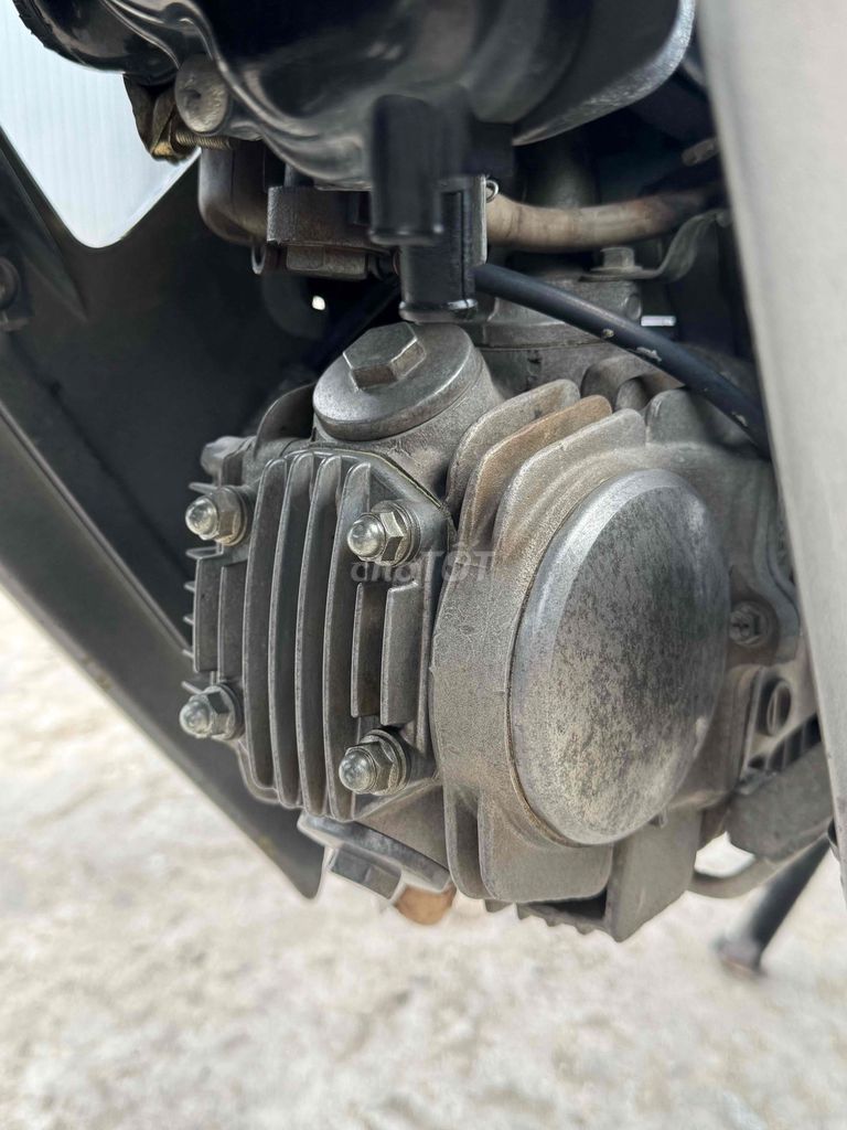 Honda Wave S100 Đen Bạc. Mua bán Xe máy tại Huyện Thới Lai Cần Thơ được đăng bởi XE MÁY QUAN QUÂN hình 7