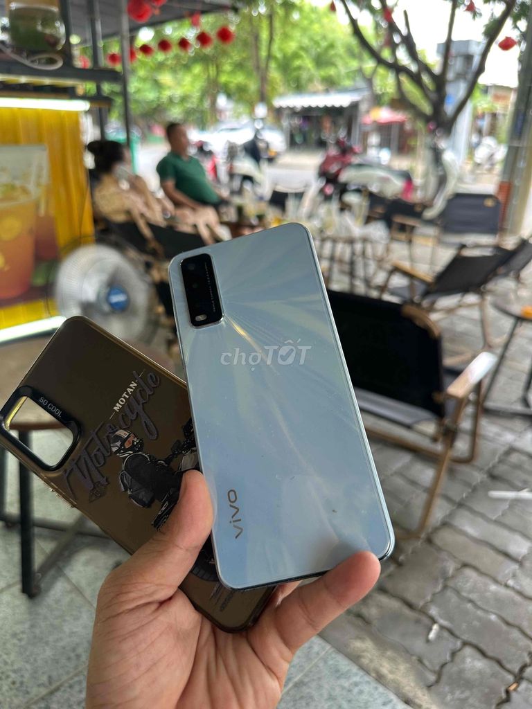 Vivo 2026 Trắng. Mua bán Điện thoại tại Quận Sơn Trà Đà Nẵng được đăng bởi Tú hình 1