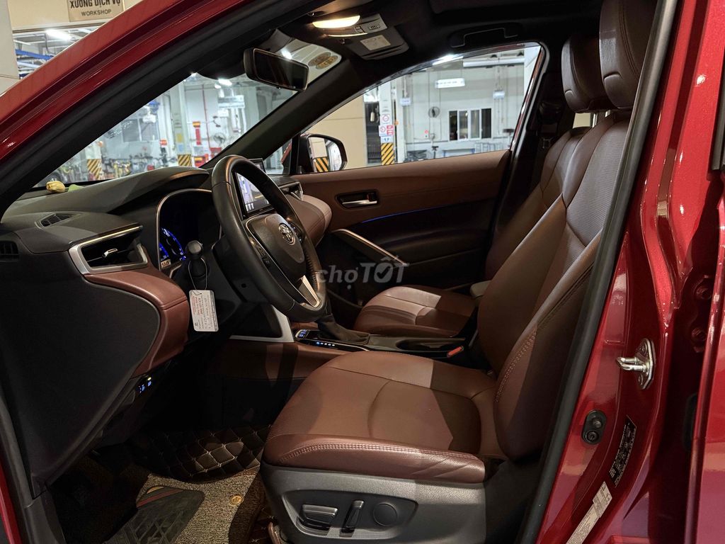 Toyota Corolla Cross 2021 1.8HV - Hybrid 25.500Km. Mua bán Ô tô tại Quận Bình Thạnh Tp Hồ Chí Minh được đăng bởi Công Sang hình 2
