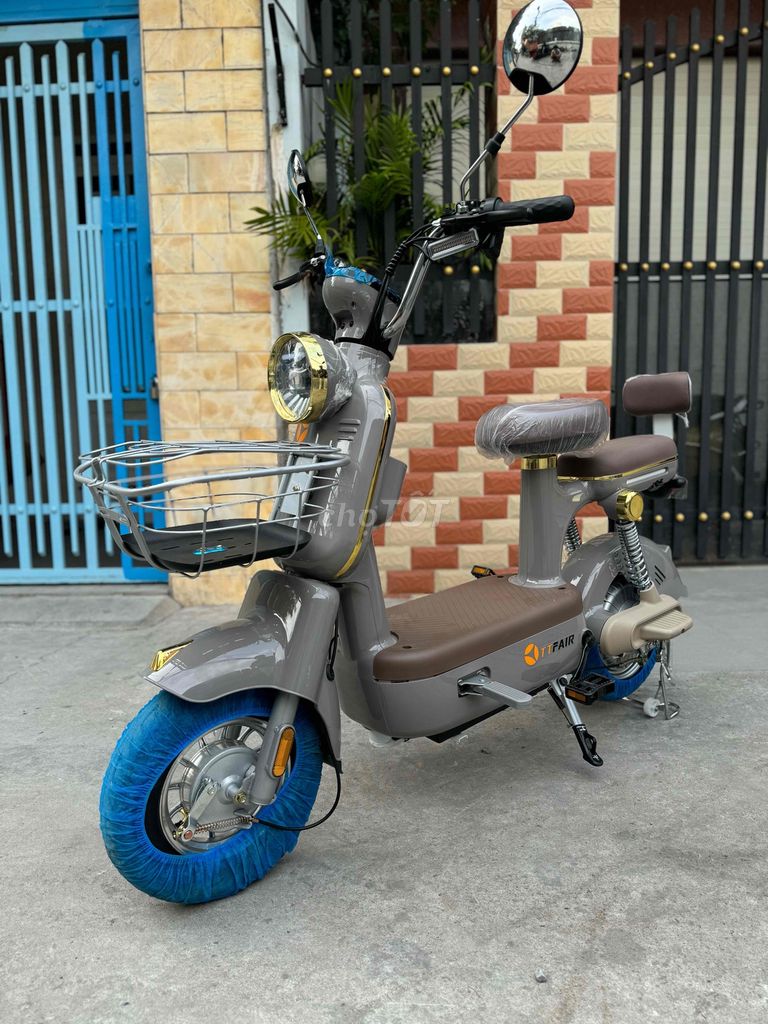 VEKA I8 MỚI 100% BH 1 NĂM BÌNH SẠC ĐẦY ĐÙ. Mua bán Xe điện tại Quận 8 Tp Hồ Chí Minh được đăng bởi XE ĐIỆN GIÁ KHO hình 2