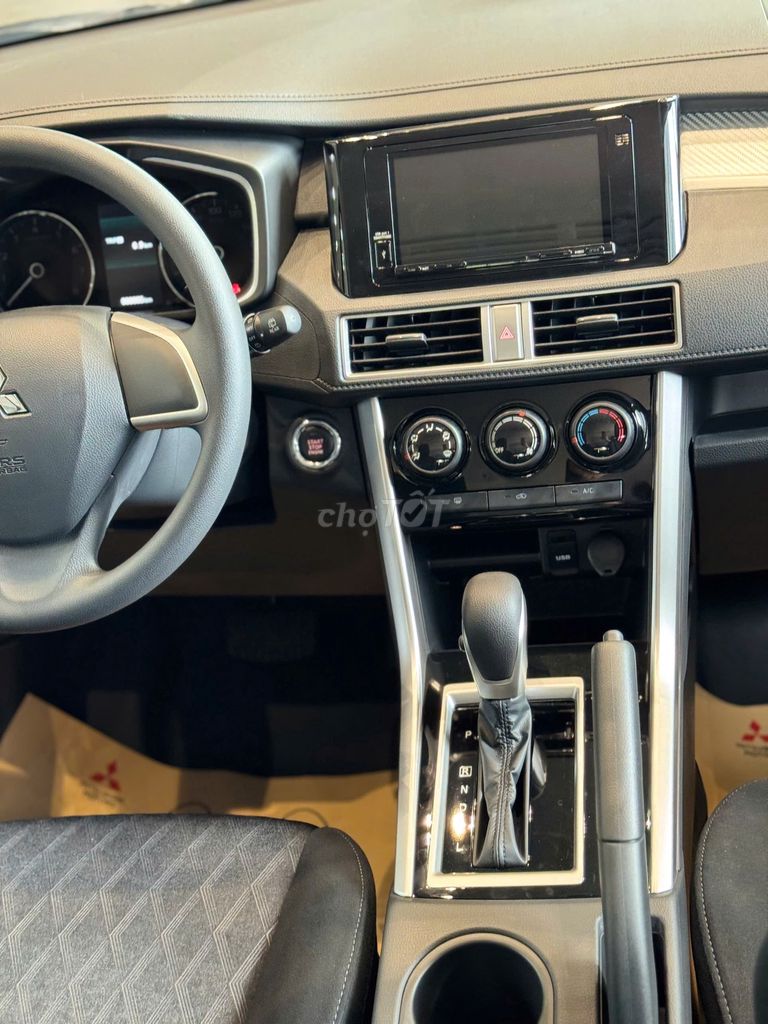 Mitsubishi Xpander 2025 1.5 AT. Mua bán Ô tô tại Huyện Long Hồ Vĩnh Long được đăng bởi Lê Minh Đức hình 5