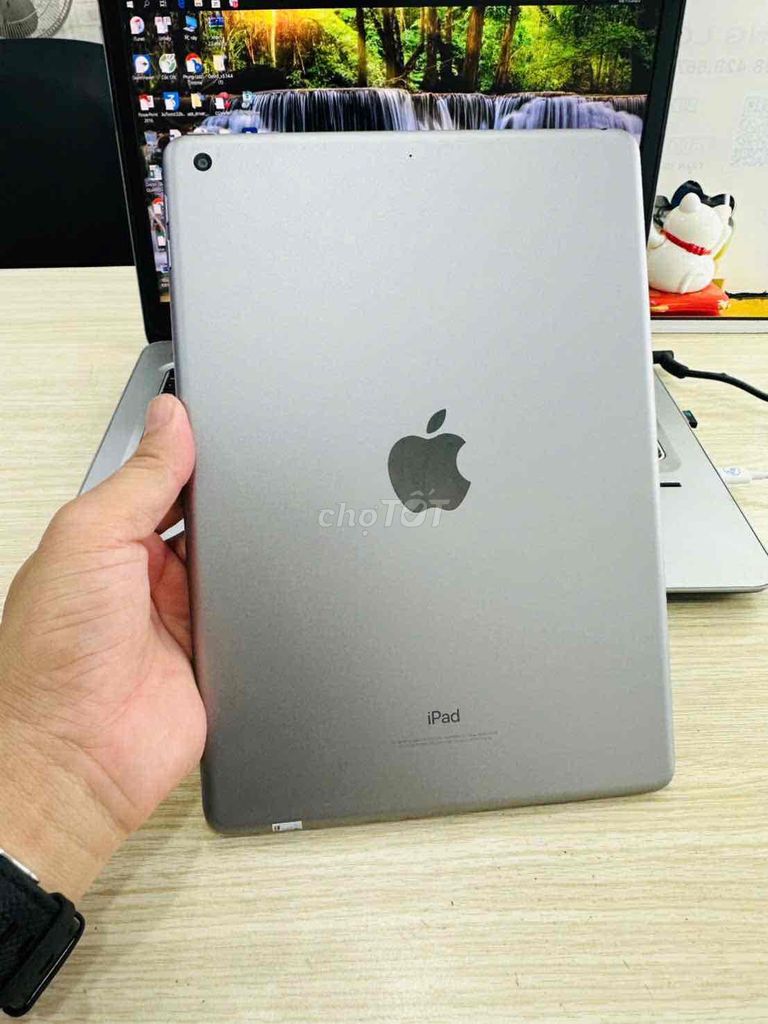 Ipad ( thế hệ 5 ) 32GB _ bản 4G  _ Máy full chức n. Mua bán Máy tính bảng tại Thành phố Rạch Giá Kiên Giang được đăng bởi Mã phong  hình 1