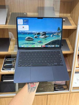 Apple Macbook Air M3 8GB/256GB Xám