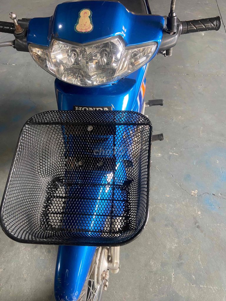 Honda Alpha 2004 đẹp