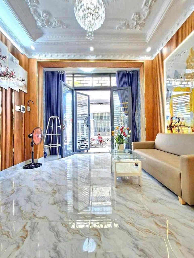 Аренда · 3 комн. · 36 м² · Huyện Nhà Bè, ул. Đường Đào Tông Nguyên