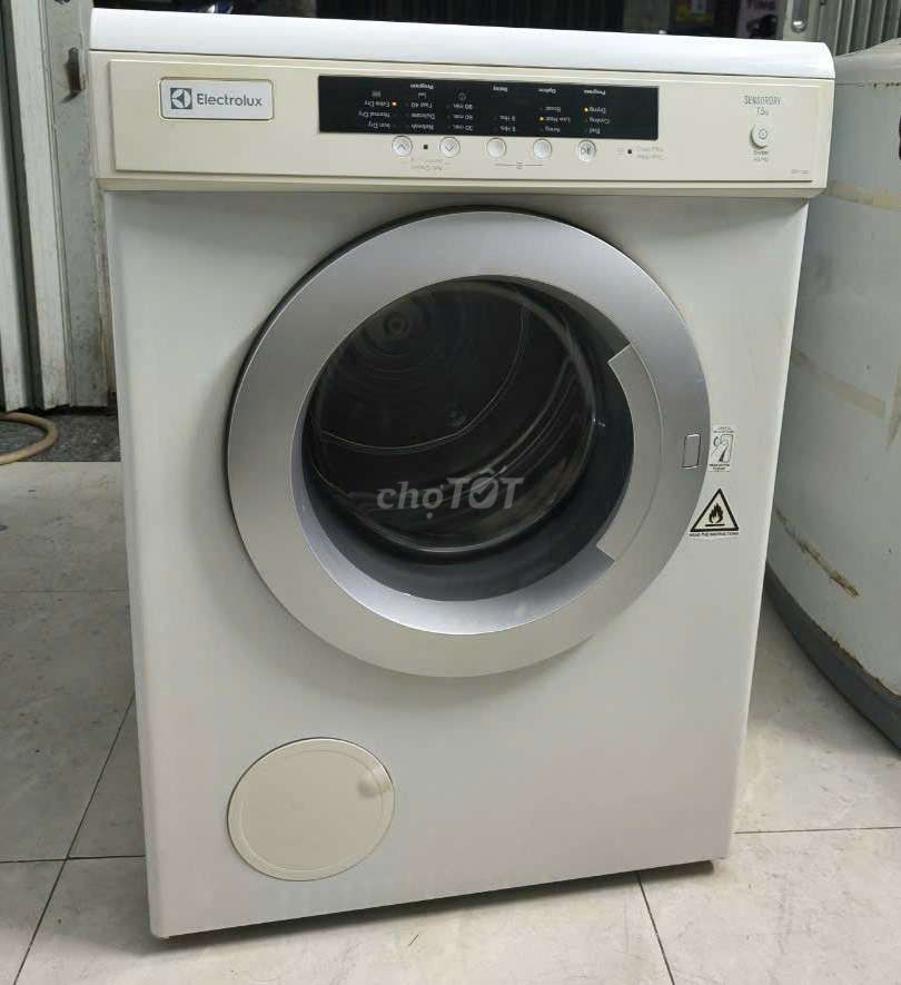 Máy Sấy quần áo gia đình 7.5kg Electrolux