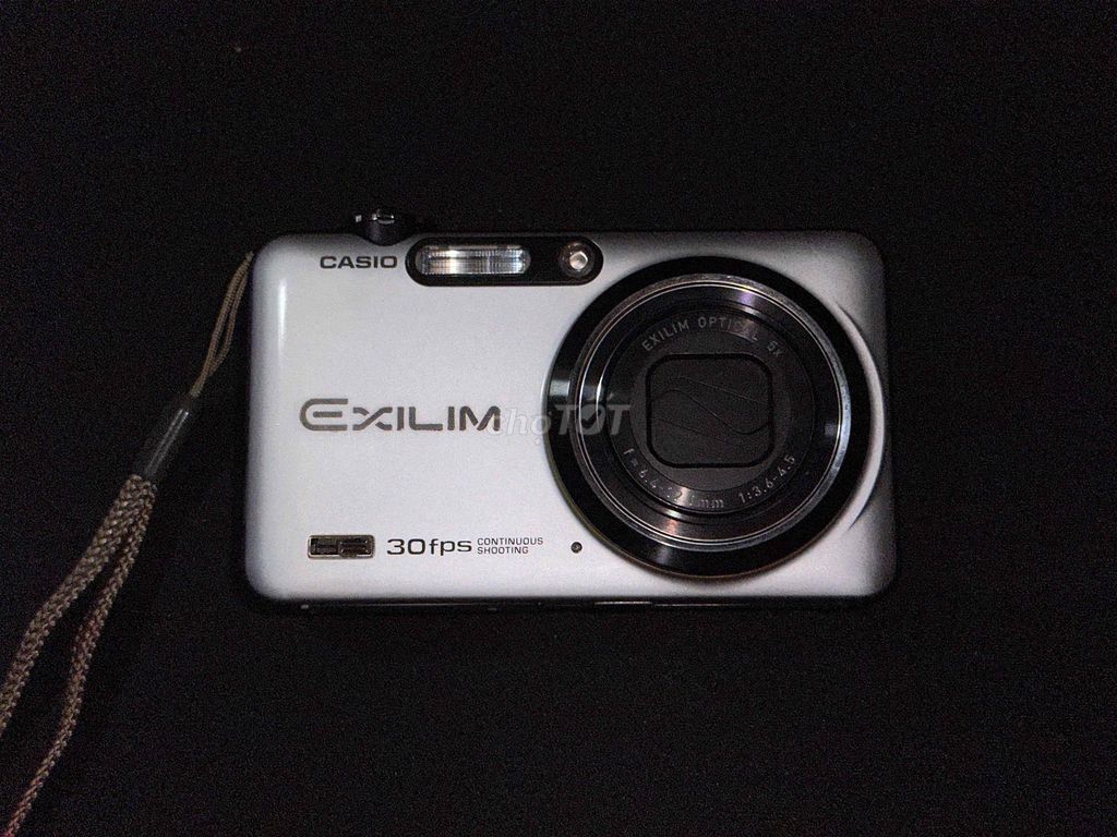 Máy ảnh Casio Exilim FC100. Mua bán Máy ảnh, Máy quay tại Thành phố Dĩ An Bình Dương được đăng bởi Th Truc hình 1