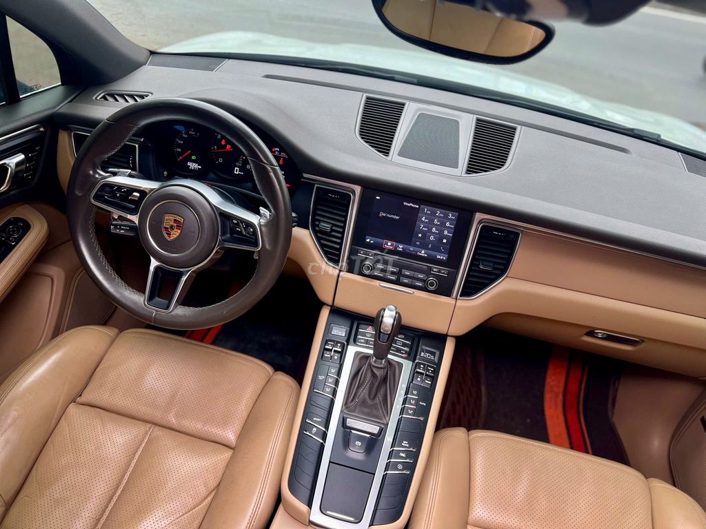 Porsche Macan 2016 model 2017, xe đẹp, xem là Ưng. Mua bán Ô tô tại Quận Long Biên Hà Nội được đăng bởi Long Biên Cars hình 4