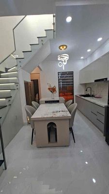 Аренда · 4 комн. · 76 м² · Huyện Nhà Bè, ул. Đường Nguyễn Bình