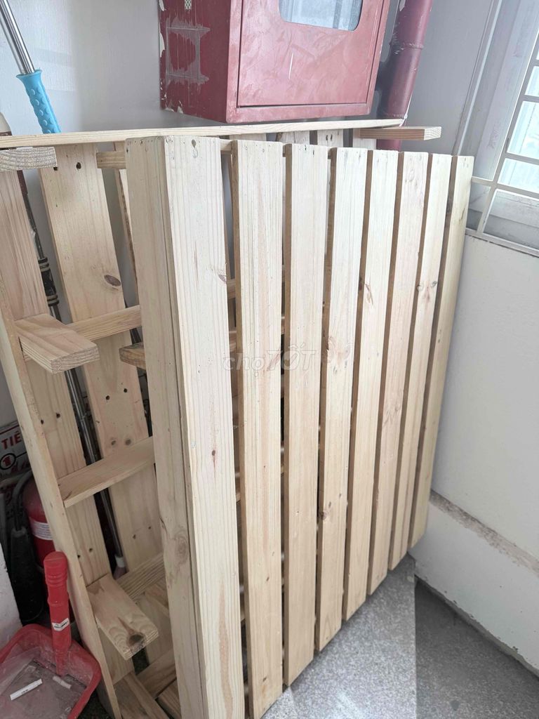 Dát giường gỗ 1m2 đã qua sử dụng. Mua bán Giường, chăn ga gối nệm tại Quận Hai Bà Trưng Hà Nội được đăng bởi Lê Thanh Hải hình 1